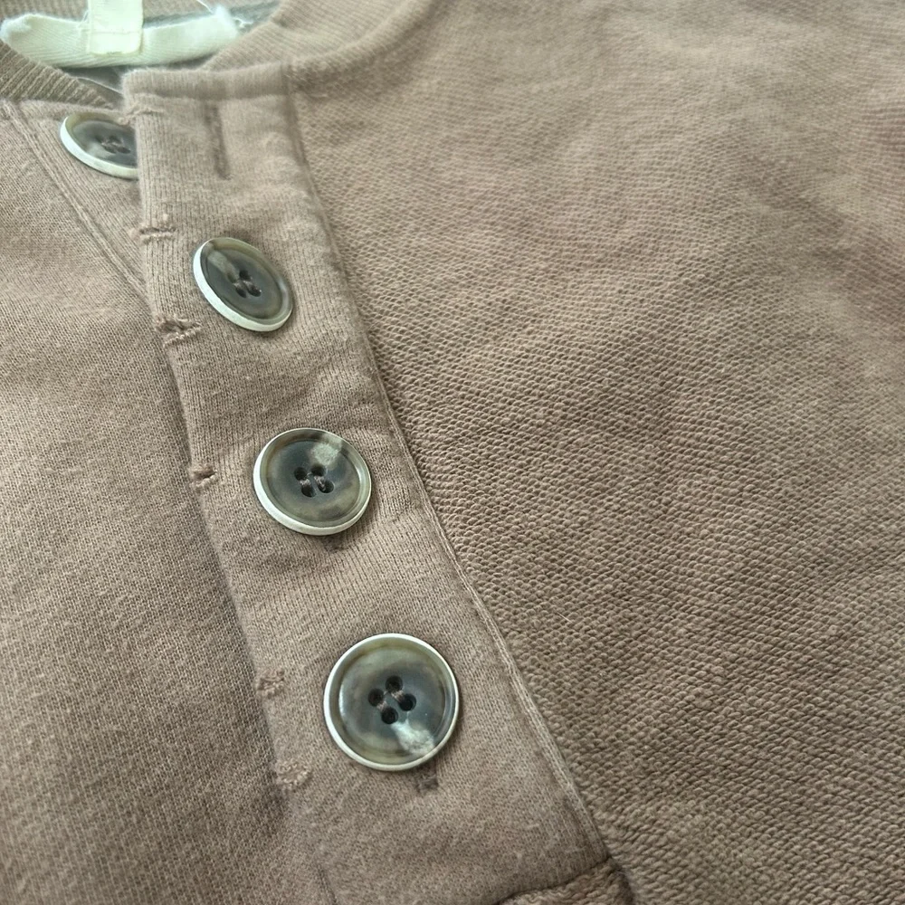 Gilded Intent Tan Cropped Cardigan Sweater | XS | Button Front Neutral Cozy Top